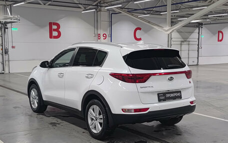 KIA Sportage IV рестайлинг, 2018 год, 1 719 850 рублей, 8 фотография