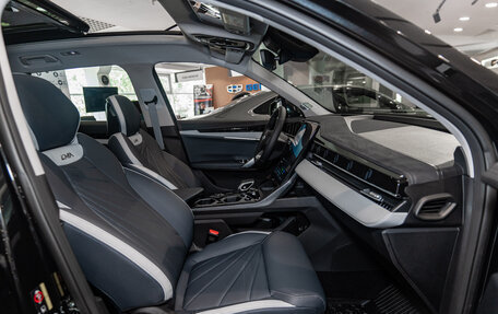 Geely Atlas, 2025 год, 3 970 990 рублей, 8 фотография