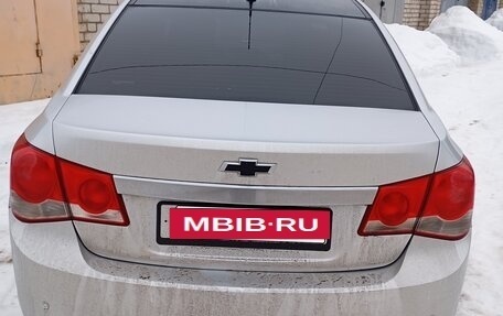 Chevrolet Cruze II, 2011 год, 640 000 рублей, 2 фотография