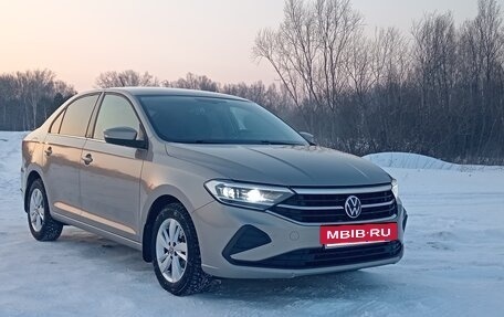 Volkswagen Polo VI (EU Market), 2021 год, 1 950 000 рублей, 2 фотография