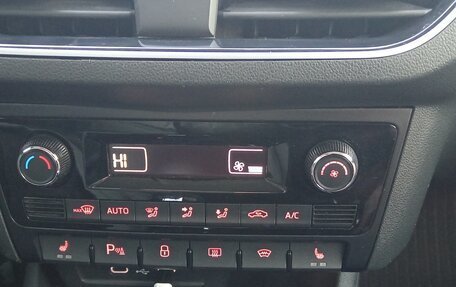 Volkswagen Polo VI (EU Market), 2021 год, 1 950 000 рублей, 19 фотография