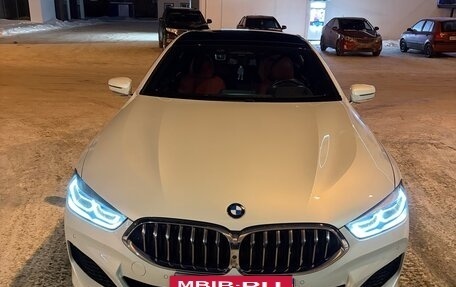 BMW 8 серия, 2021 год, 8 300 000 рублей, 3 фотография