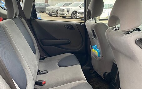 Honda Fit III, 2002 год, 395 000 рублей, 15 фотография