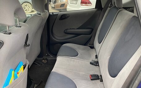 Honda Fit III, 2002 год, 395 000 рублей, 16 фотография