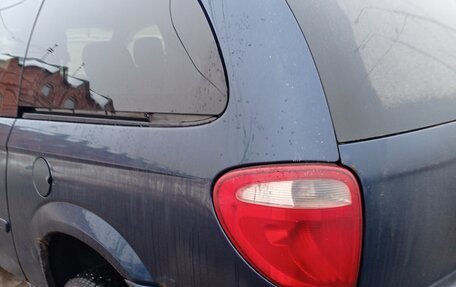 Chrysler Town & Country IV, 2003 год, 500 000 рублей, 7 фотография