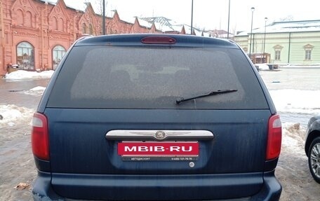 Chrysler Town & Country IV, 2003 год, 500 000 рублей, 6 фотография