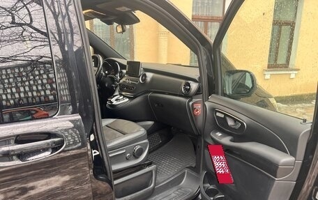 Mercedes-Benz V-Класс, 2020 год, 5 500 000 рублей, 9 фотография