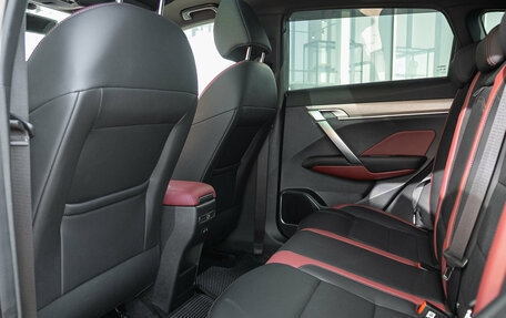 Geely Coolray I, 2023 год, 1 975 000 рублей, 12 фотография