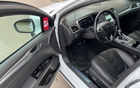 Ford Mondeo V, 2019 год, 2 300 000 рублей, 15 фотография