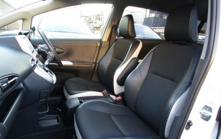 Toyota Wish II, 2013 год, 1 110 000 рублей, 13 фотография