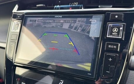 Toyota Harrier, 2018 год, 1 990 000 рублей, 14 фотография