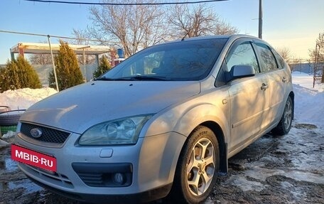 Ford Focus II рестайлинг, 2006 год, 410 000 рублей, 2 фотография