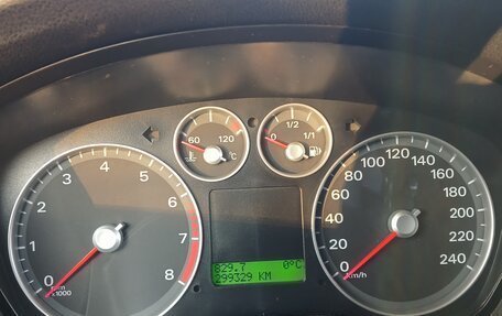 Ford Focus II рестайлинг, 2006 год, 410 000 рублей, 7 фотография