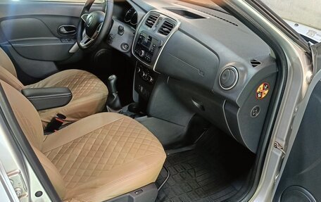 Renault Sandero II рестайлинг, 2019 год, 1 000 000 рублей, 12 фотография