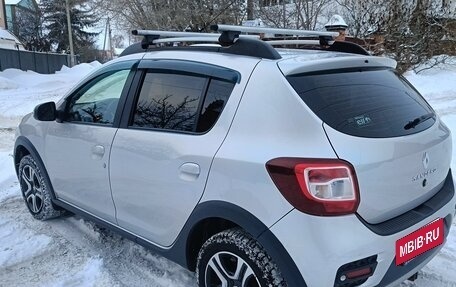 Renault Sandero II рестайлинг, 2019 год, 1 000 000 рублей, 4 фотография