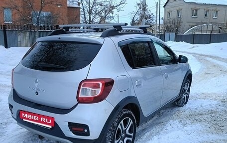 Renault Sandero II рестайлинг, 2019 год, 1 000 000 рублей, 5 фотография