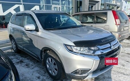 Mitsubishi Outlander III рестайлинг 3, 2018 год, 2 049 000 рублей, 2 фотография