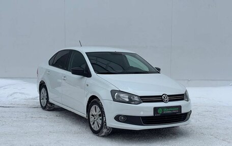 Volkswagen Polo VI (EU Market), 2014 год, 670 000 рублей, 3 фотография