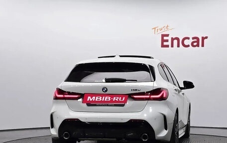 BMW 1 серия, 2021 год, 2 453 000 рублей, 4 фотография