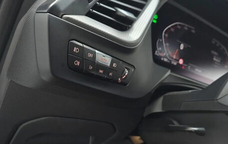 BMW 1 серия, 2021 год, 2 453 000 рублей, 14 фотография