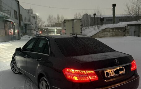 Mercedes-Benz E-Класс, 2011 год, 1 415 000 рублей, 1 фотография