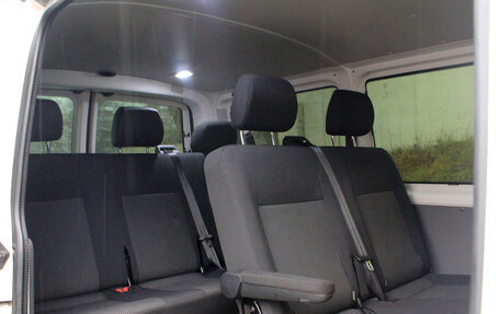 Volkswagen Transporter T6 рестайлинг, 2021 год, 4 150 000 рублей, 8 фотография