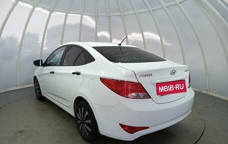 Hyundai Solaris II рестайлинг, 2015 год, 840 000 рублей, 7 фотография
