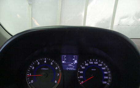 Hyundai Solaris II рестайлинг, 2015 год, 840 000 рублей, 13 фотография