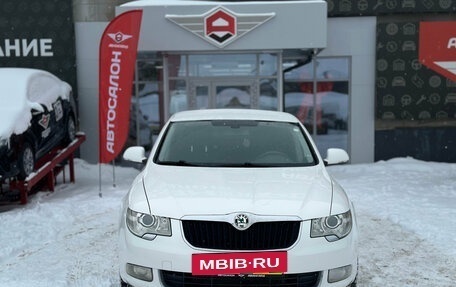 Skoda Superb III рестайлинг, 2012 год, 1 000 000 рублей, 2 фотография