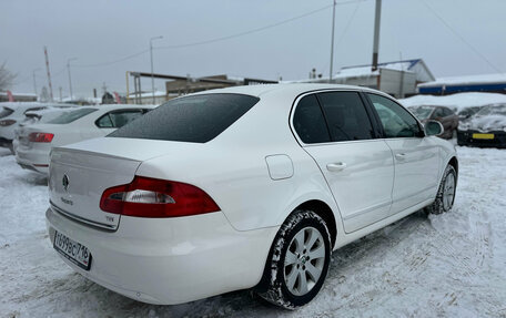 Skoda Superb III рестайлинг, 2012 год, 1 000 000 рублей, 7 фотография