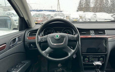 Skoda Superb III рестайлинг, 2012 год, 1 000 000 рублей, 16 фотография
