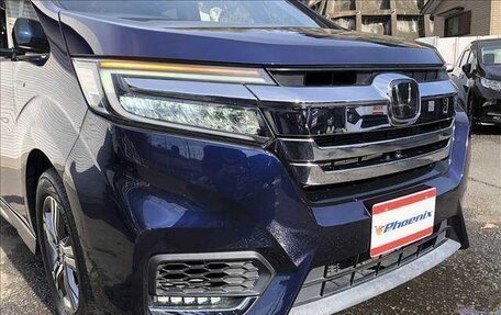 Honda Stepwgn IV, 2017 год, 1 890 000 рублей, 8 фотография