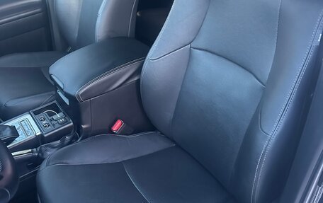 Toyota Land Cruiser Prado 150 рестайлинг 2, 2018 год, 6 700 000 рублей, 10 фотография