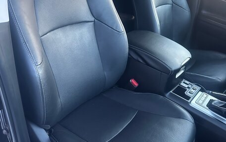 Toyota Land Cruiser Prado 150 рестайлинг 2, 2018 год, 6 700 000 рублей, 11 фотография