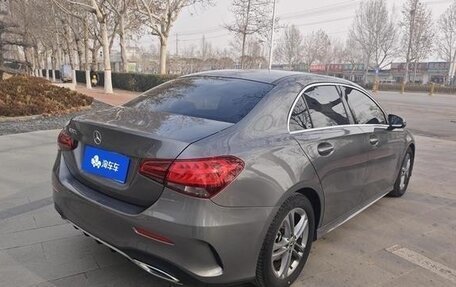 Mercedes-Benz A-Класс, 2023 год, 2 070 000 рублей, 3 фотография