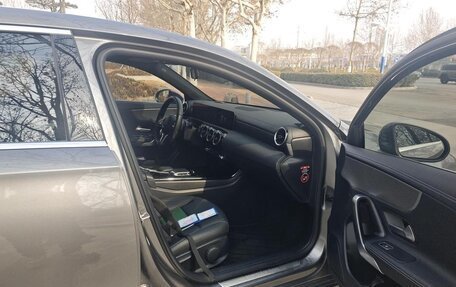 Mercedes-Benz A-Класс, 2023 год, 2 070 000 рублей, 12 фотография