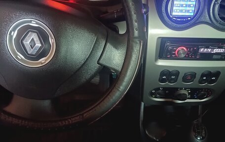 Renault Sandero I, 2012 год, 530 000 рублей, 2 фотография