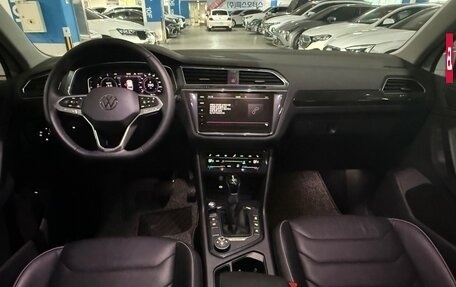 Volkswagen Tiguan II, 2023 год, 2 720 000 рублей, 11 фотография