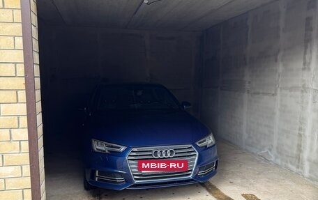 Audi A4, 2015 год, 2 280 000 рублей, 16 фотография