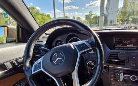 Mercedes-Benz E-Класс, 2012 год, 1 499 999 рублей, 2 фотография