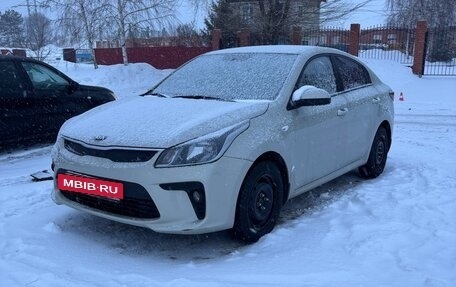 KIA Rio IV, 2017 год, 1 255 000 рублей, 3 фотография