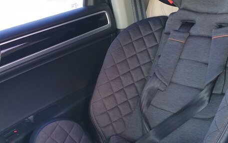 Volkswagen Touareg III, 2011 год, 1 400 000 рублей, 8 фотография