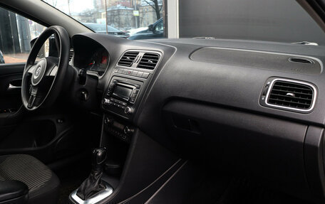 Volkswagen Polo VI (EU Market), 2012 год, 899 000 рублей, 7 фотография