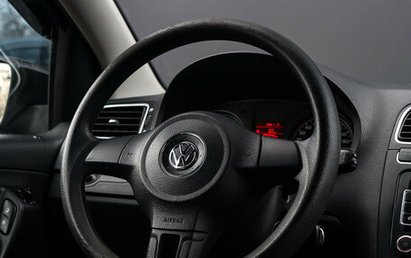 Volkswagen Polo VI (EU Market), 2012 год, 899 000 рублей, 14 фотография