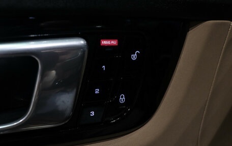 Porsche Cayenne III, 2018 год, 7 350 000 рублей, 15 фотография