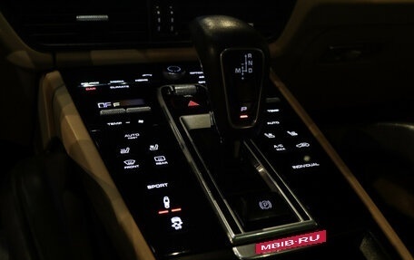 Porsche Cayenne III, 2018 год, 7 350 000 рублей, 18 фотография