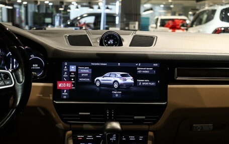 Porsche Cayenne III, 2018 год, 7 350 000 рублей, 25 фотография