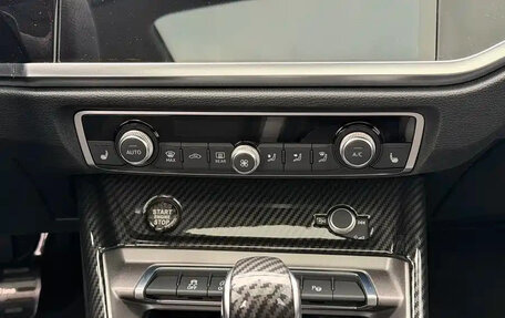 Audi Q3, 2022 год, 2 080 000 рублей, 13 фотография