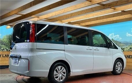 Honda Stepwgn IV, 2020 год, 1 643 760 рублей, 3 фотография