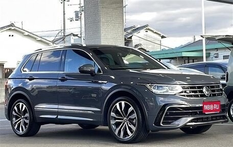 Volkswagen Tiguan II, 2022 год, 2 350 620 рублей, 1 фотография